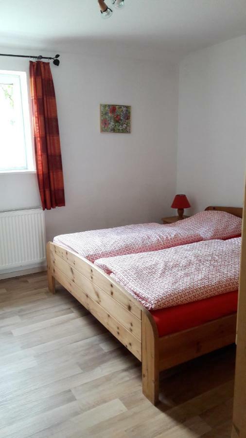 Apartment Ferien- Und Reiterparadies Vosshoernerhof Neuschoo